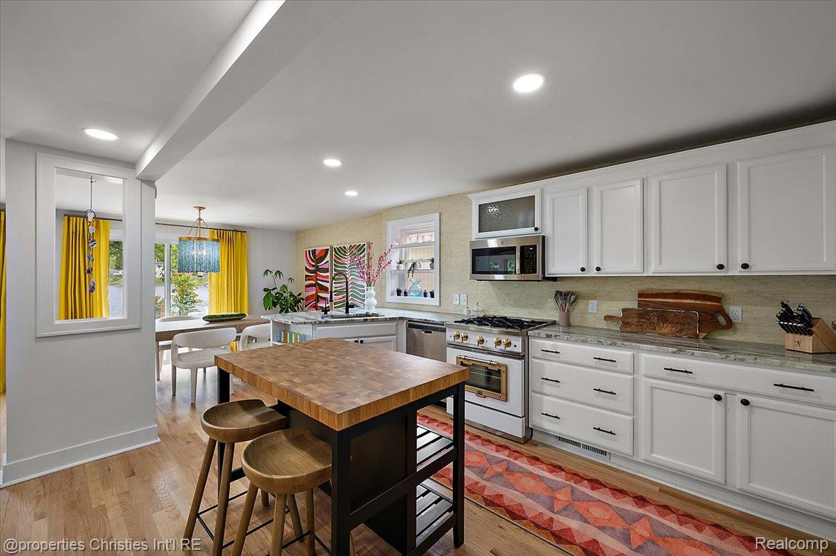 600 Wolverine Drive