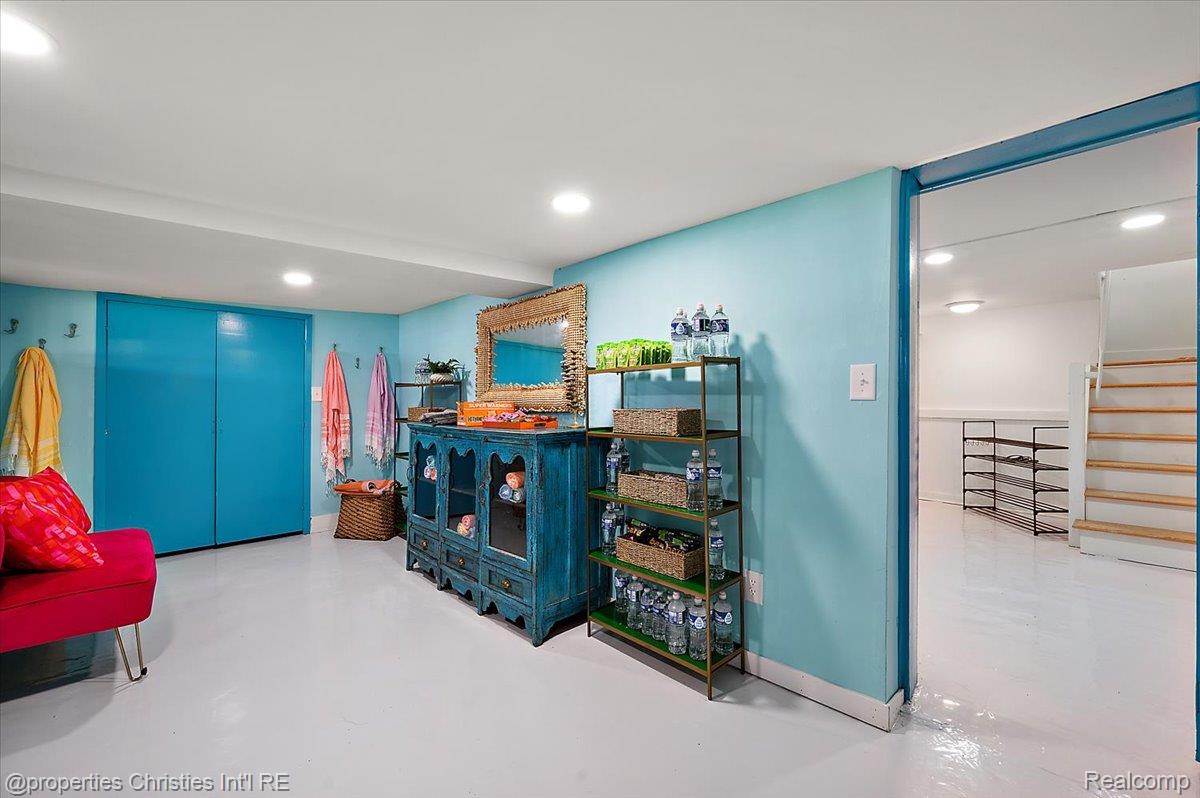 600 Wolverine Drive