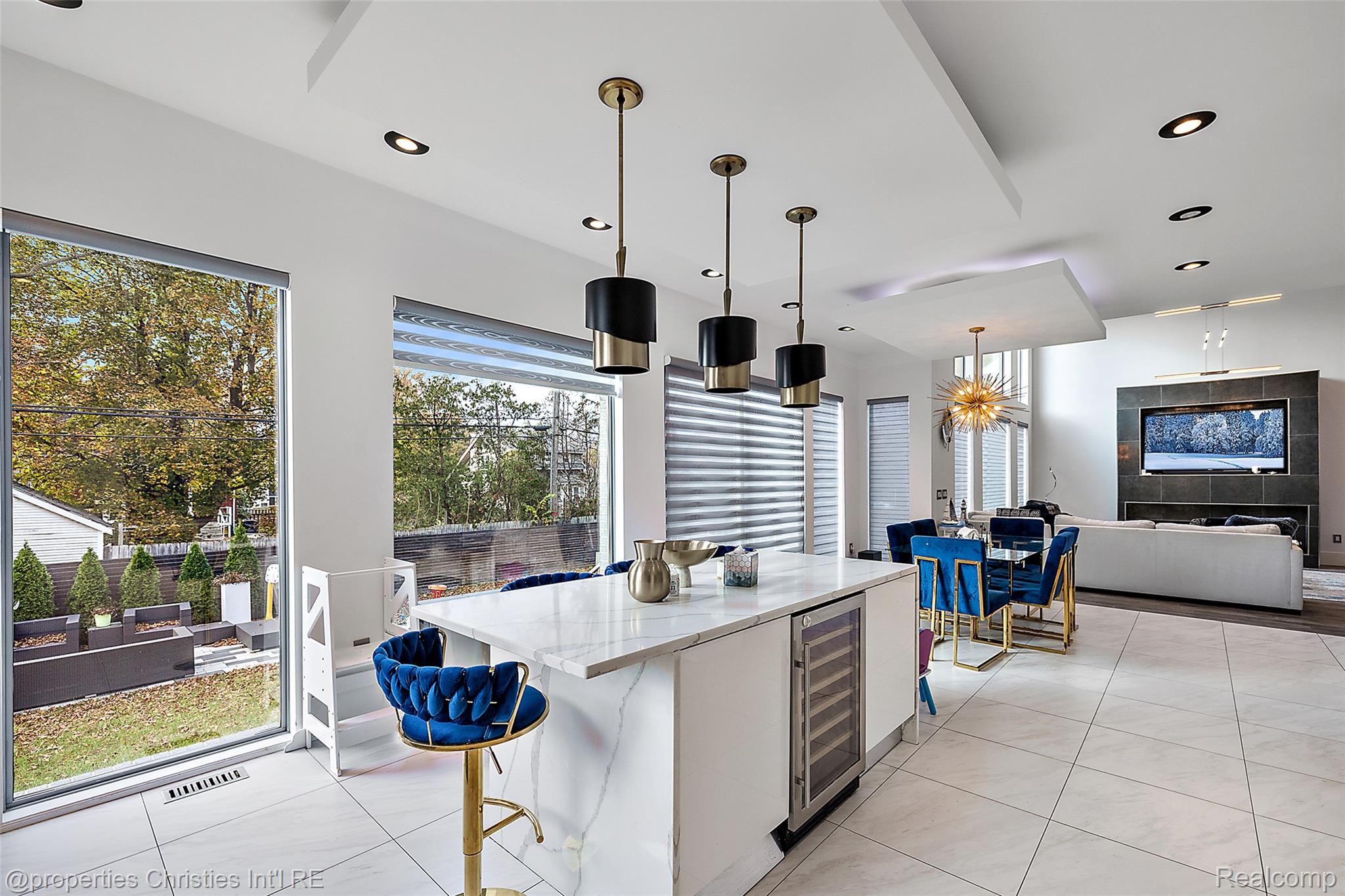 211 N Washington Avenue