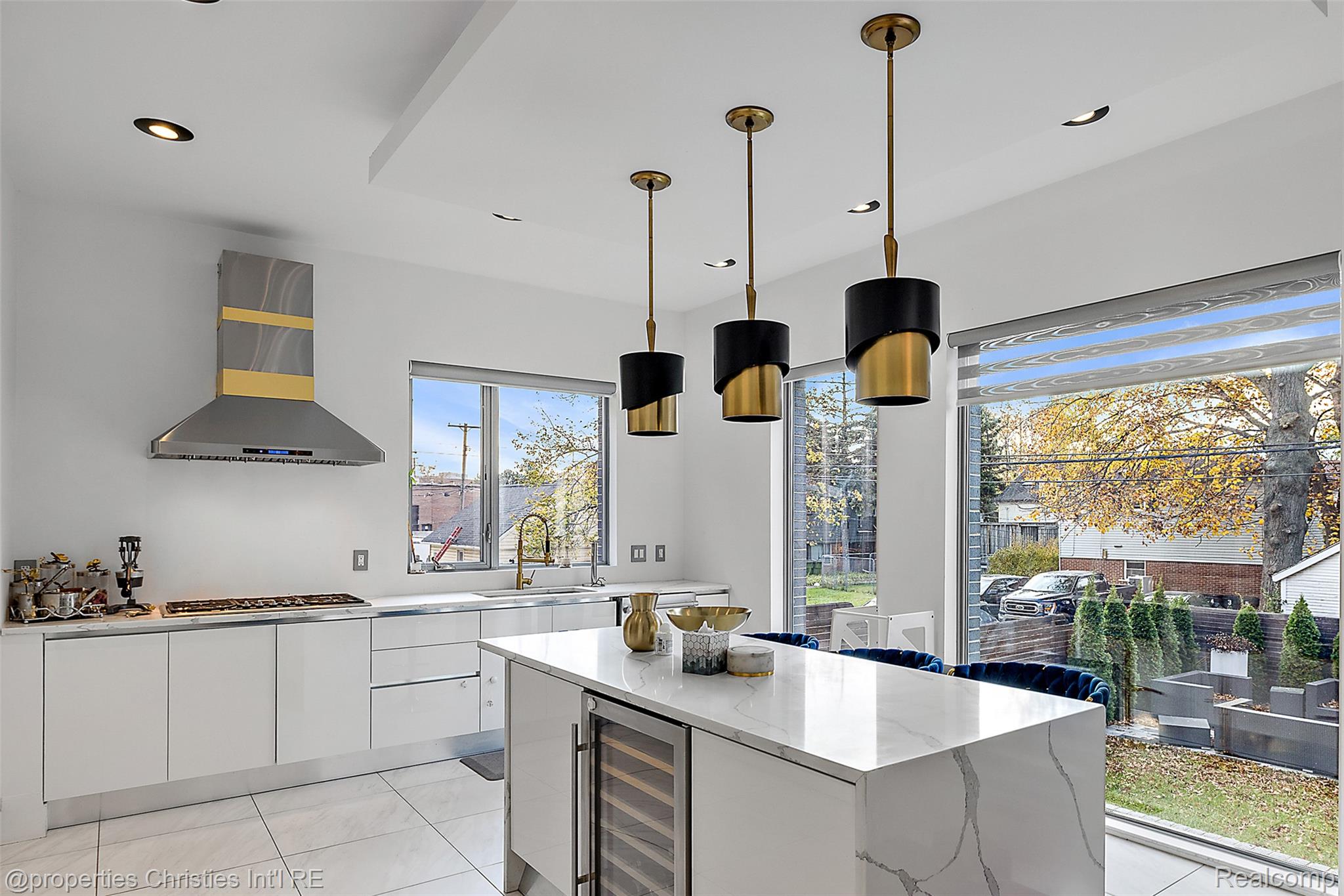 211 N Washington Avenue