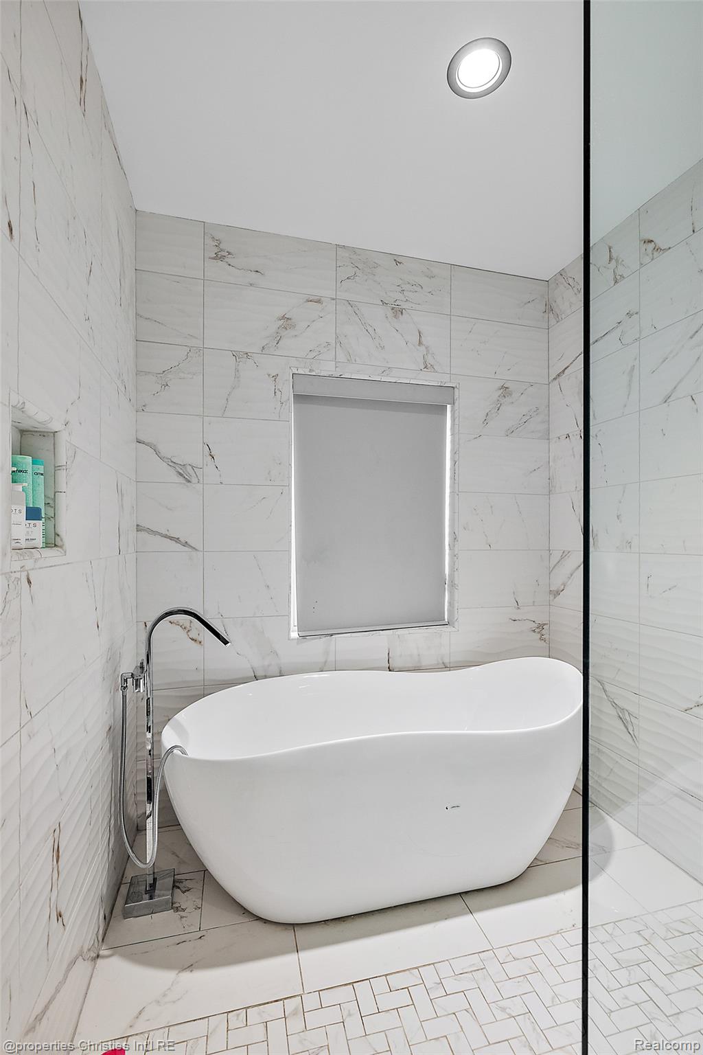 211 N Washington Avenue