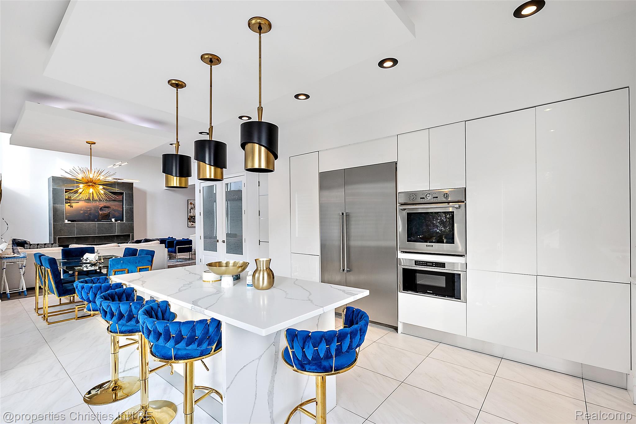 211 N Washington Avenue