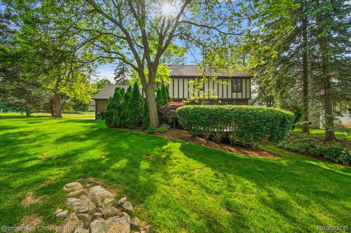 29812 Briarwood Court