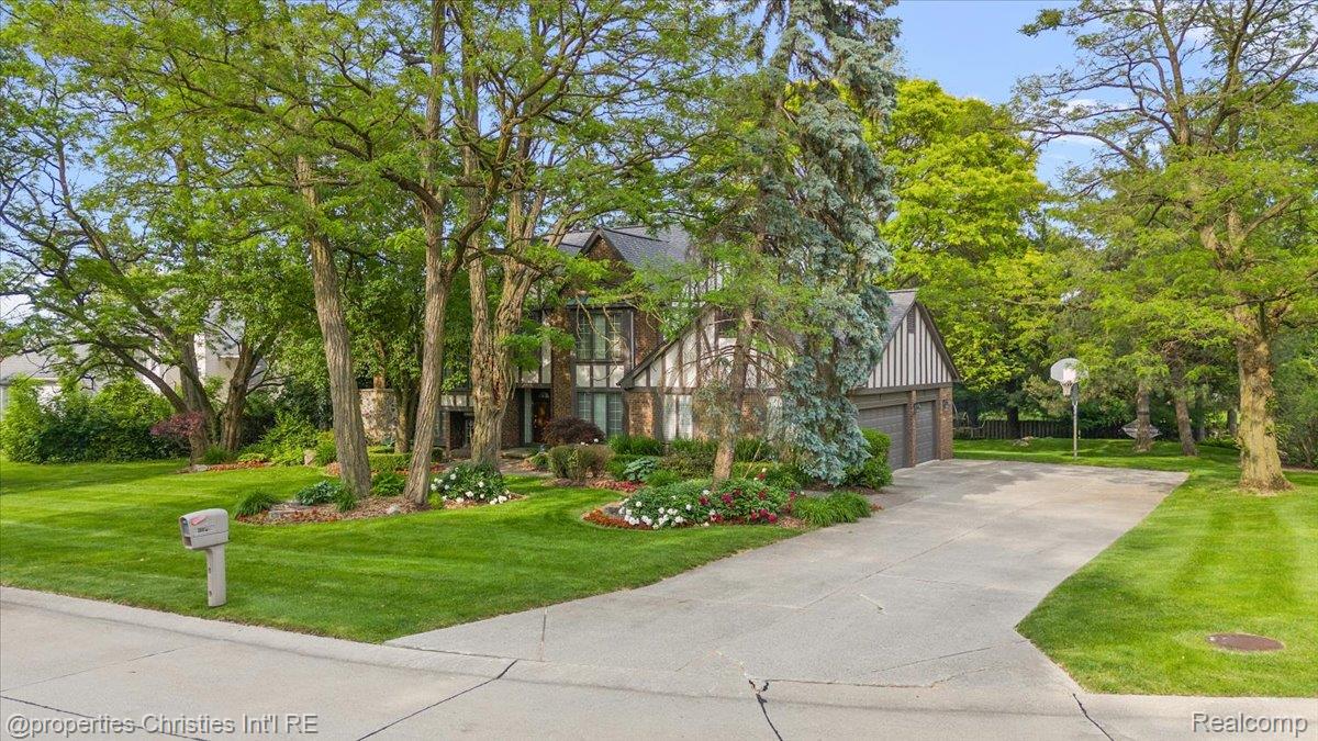 29812 Briarwood Court