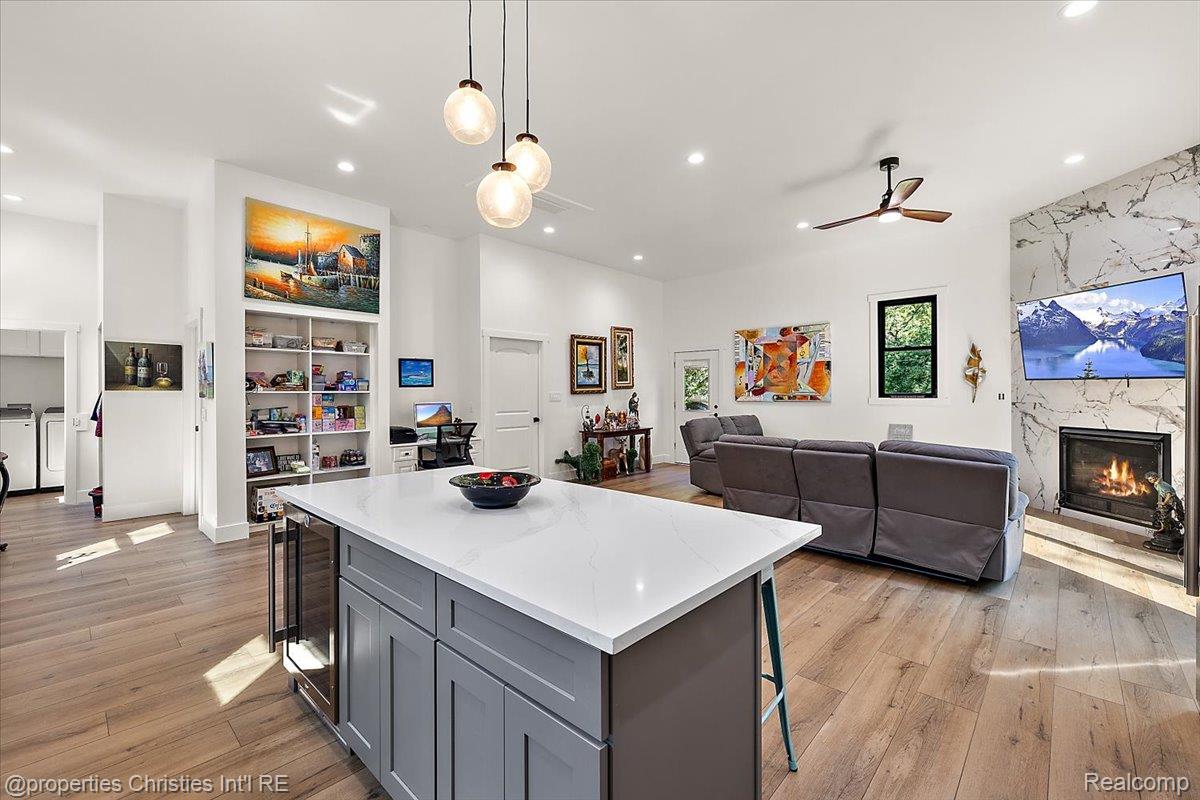 3808 E Joy Road