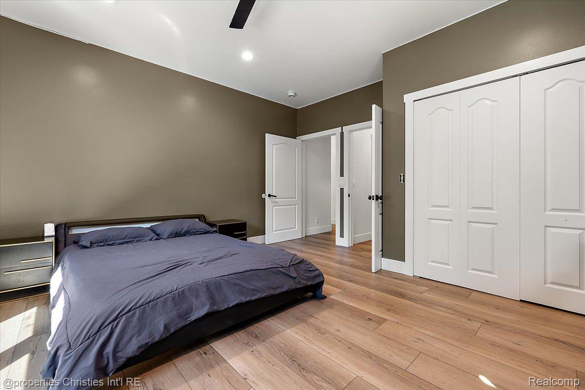 3808 E Joy Road