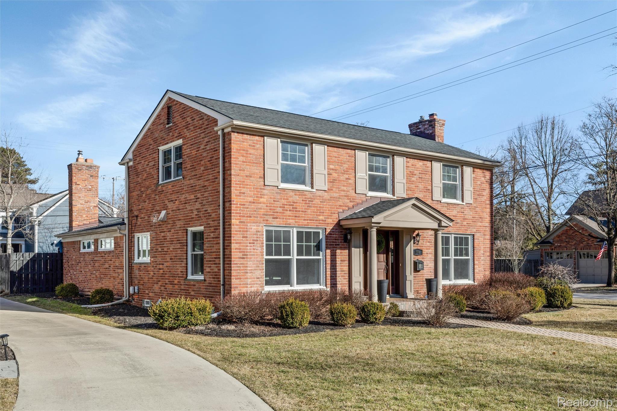 599 Westchester Way