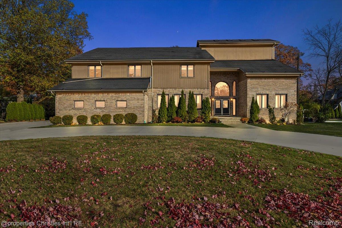 19460 Lowell Drive