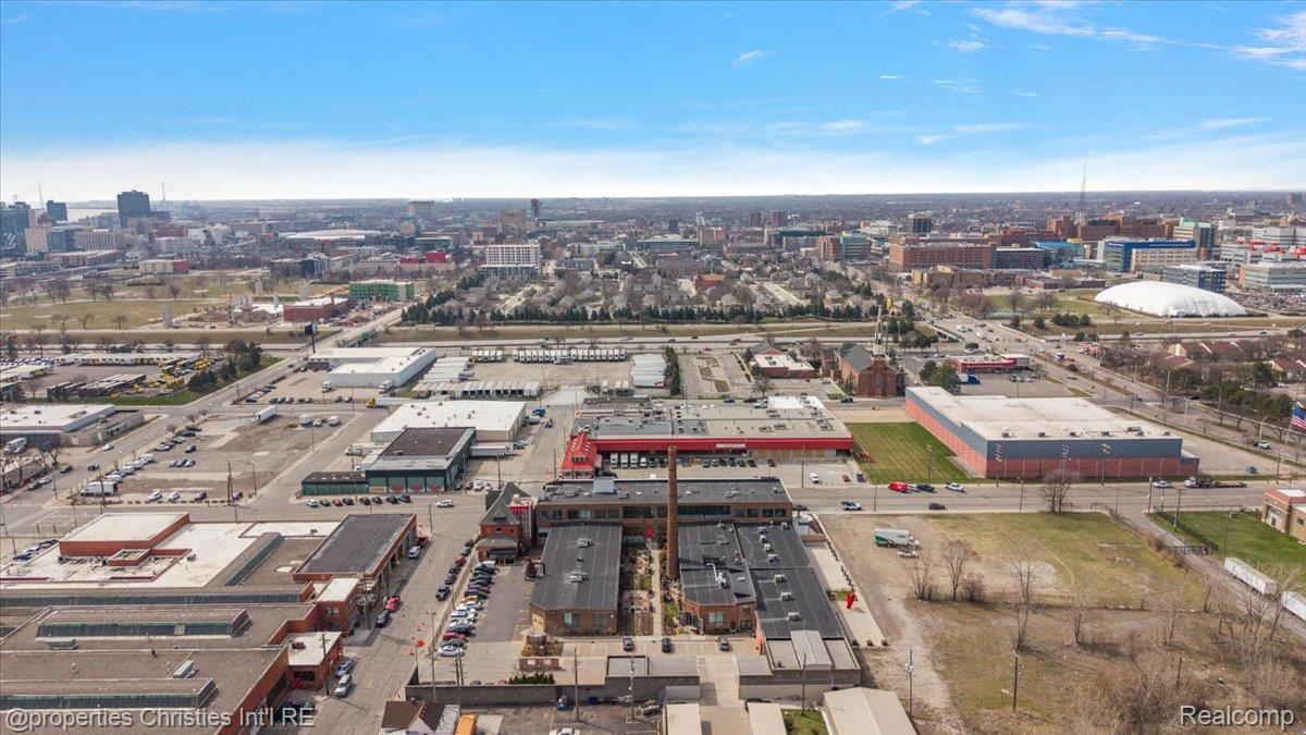 3434 Russell Street 107