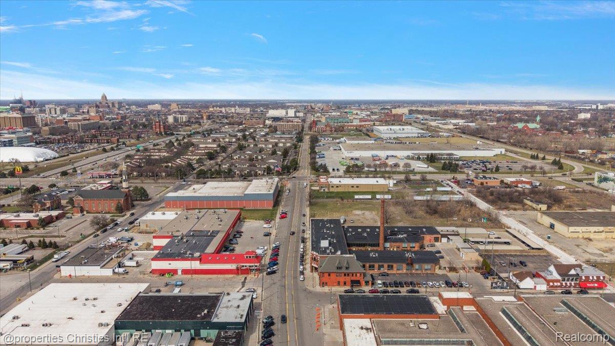 3434 Russell Street 107