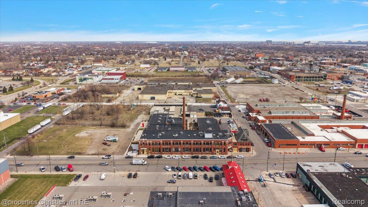 3434 Russell Street 107