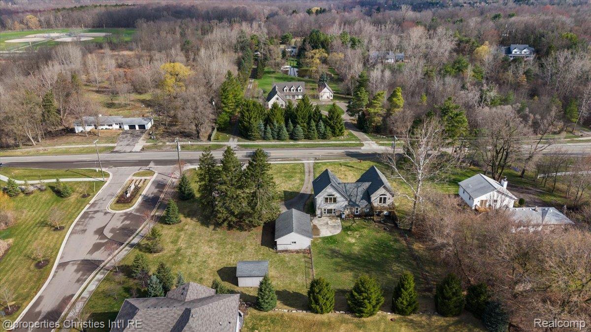 5863 Clarkston Road