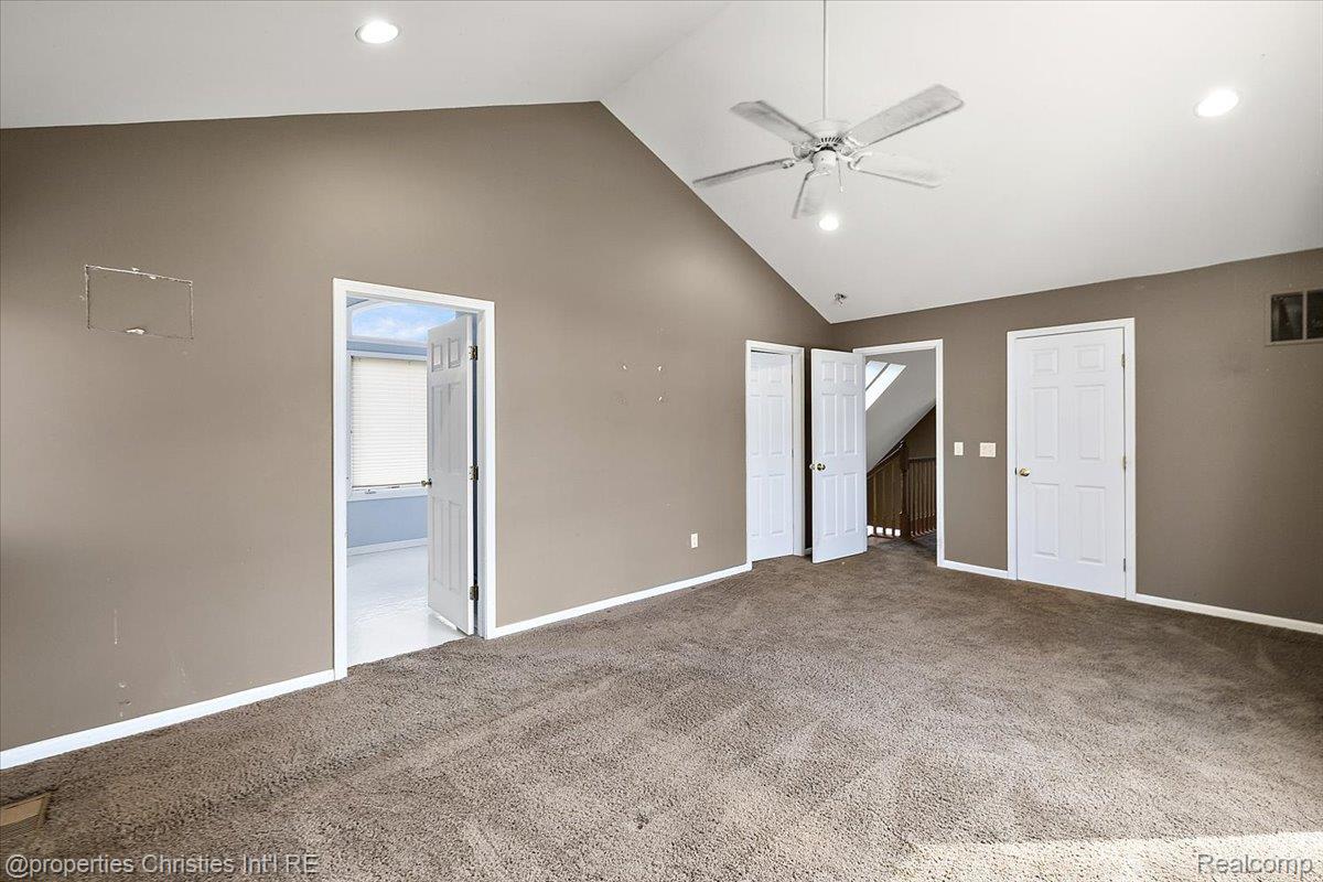 5863 Clarkston Road