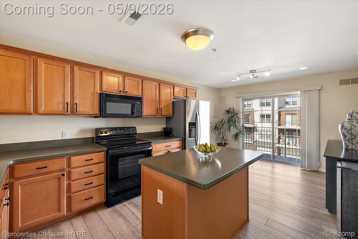1466 Ashford Court
