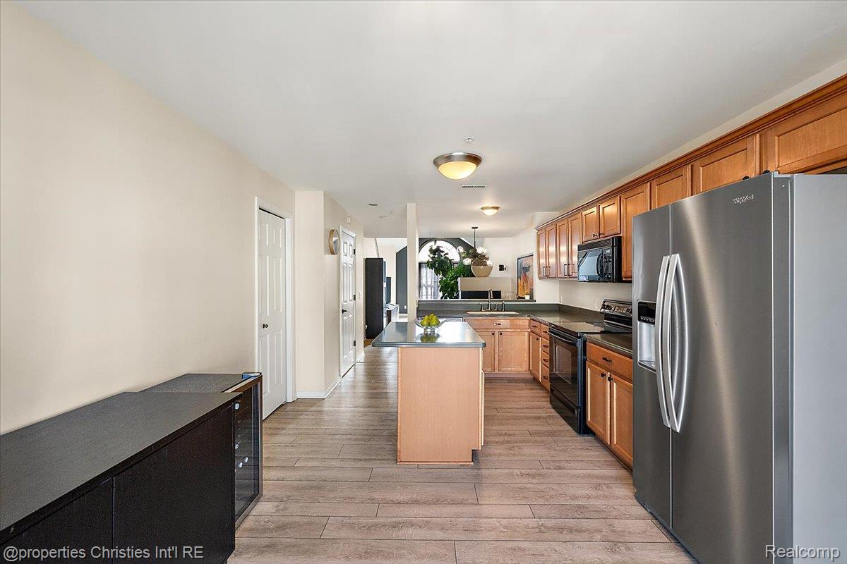 1466 Ashford Court