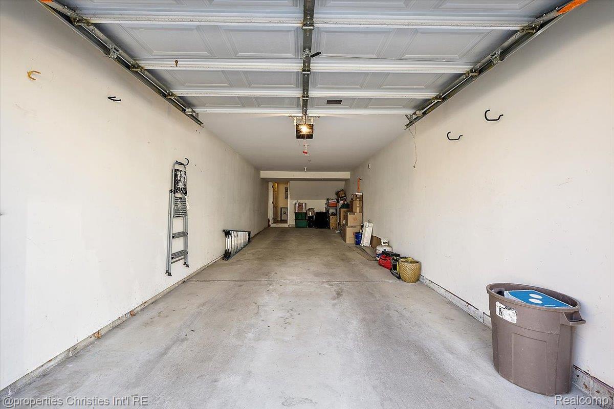 1466 Ashford Court
