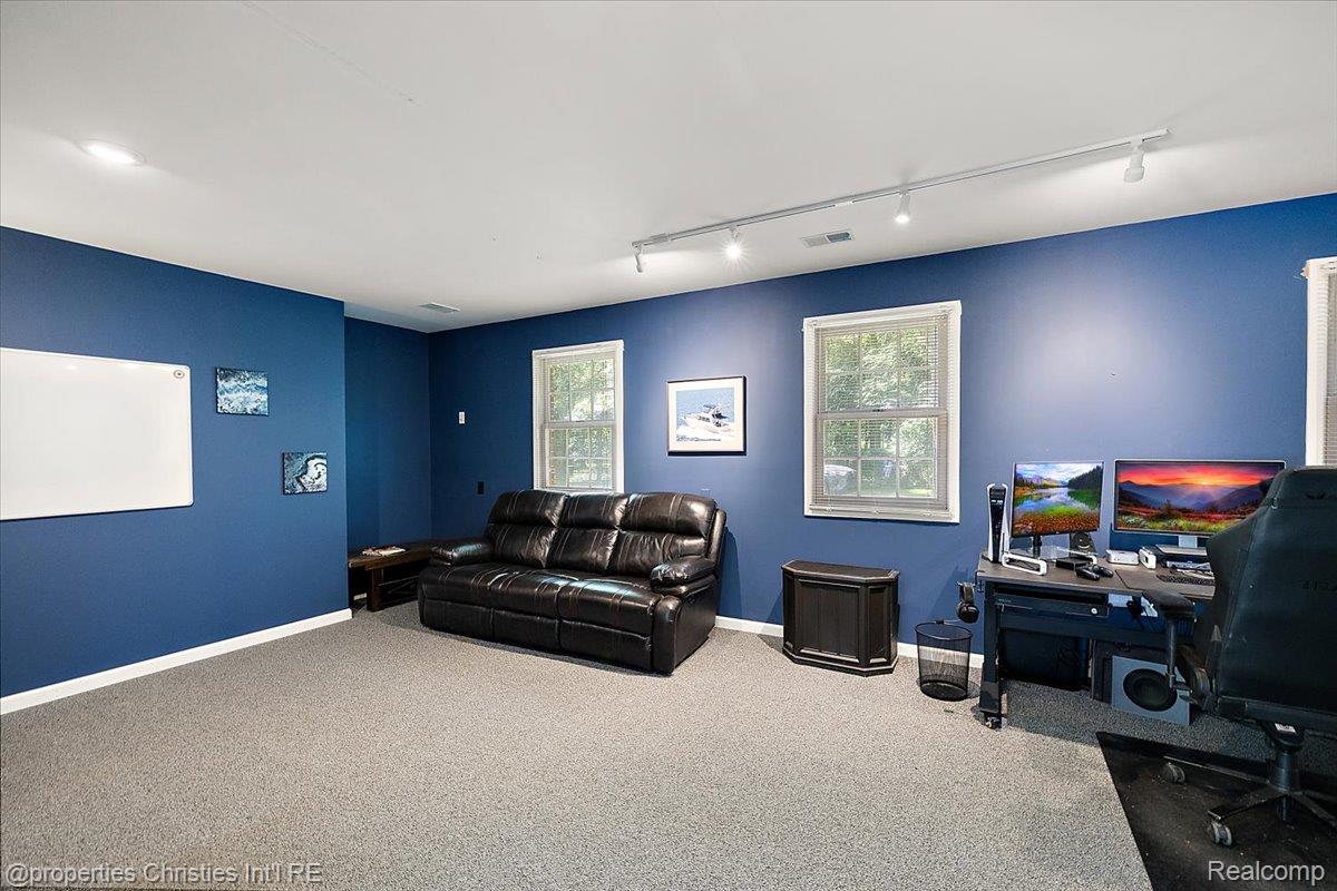1315 Maryland