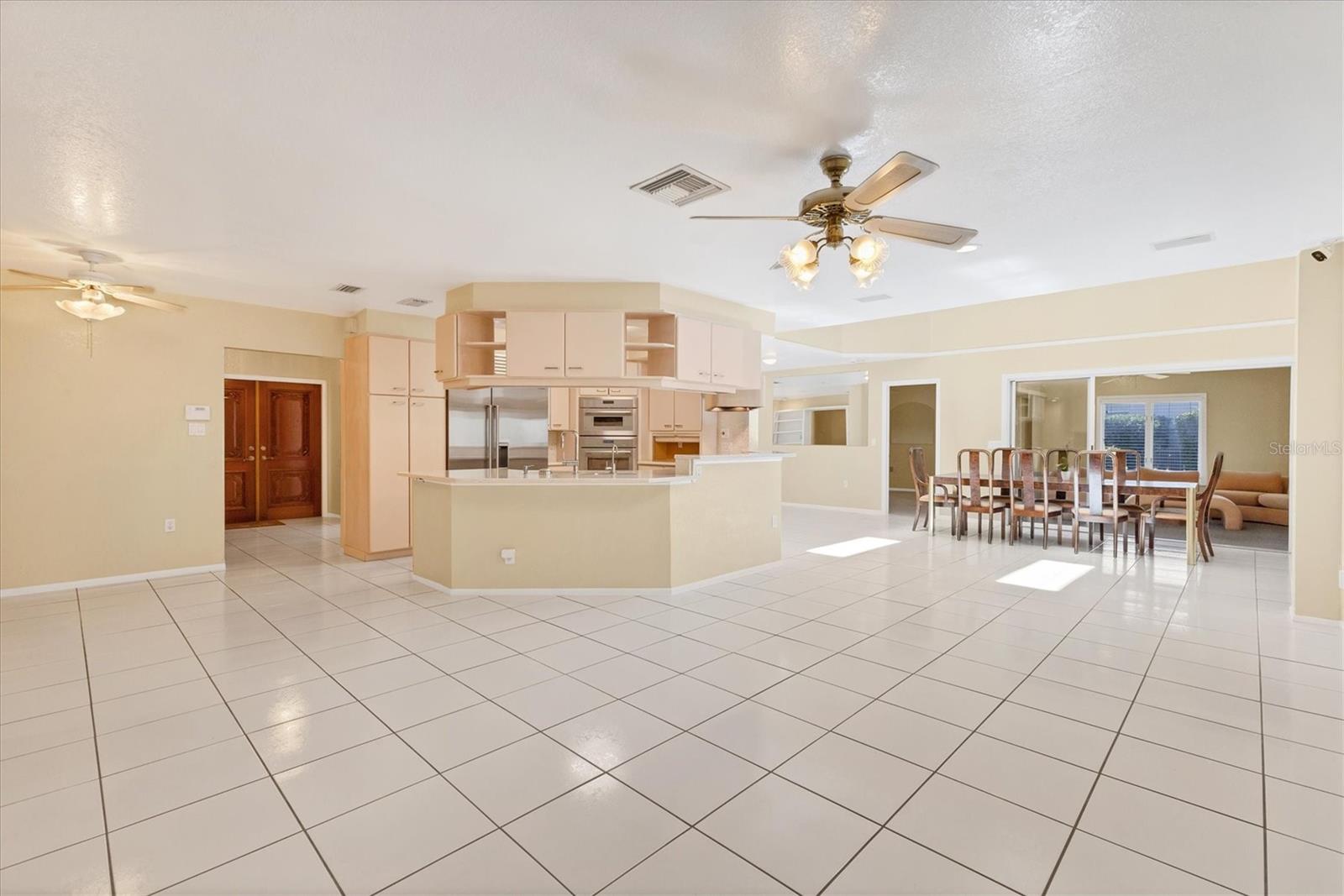 4405 HARBOR BLVD