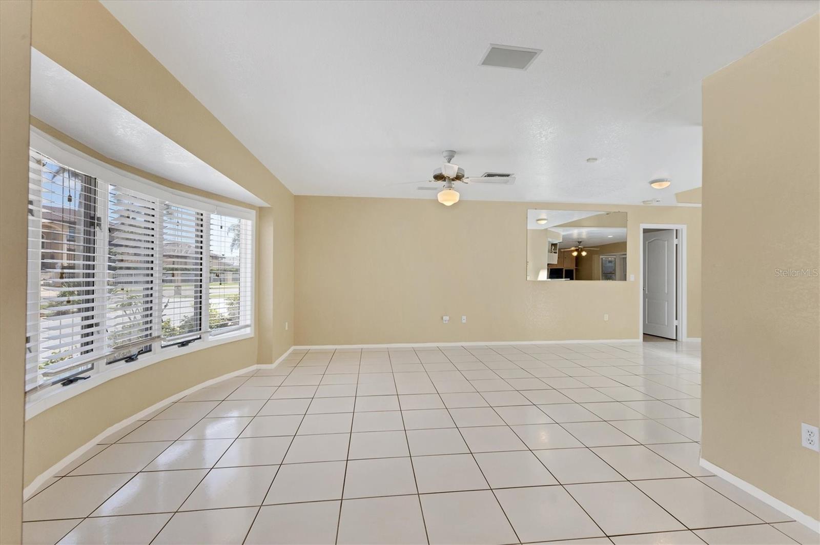 4405 HARBOR BLVD