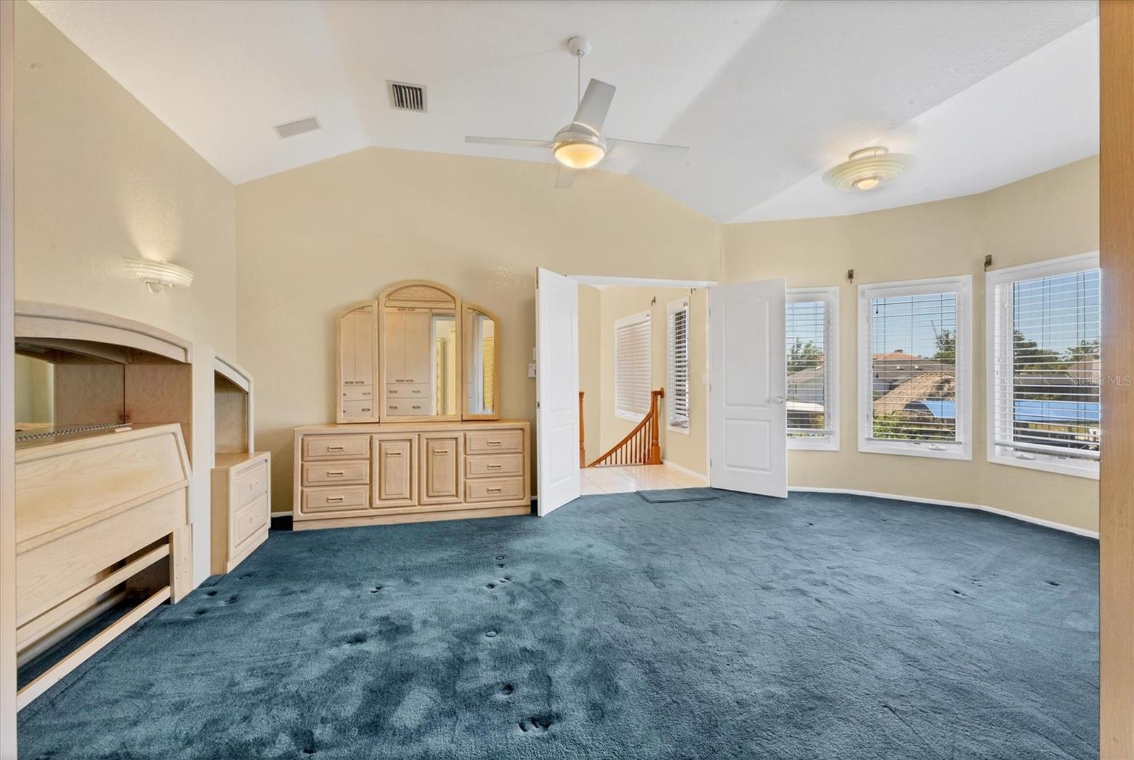 4405 HARBOR BLVD