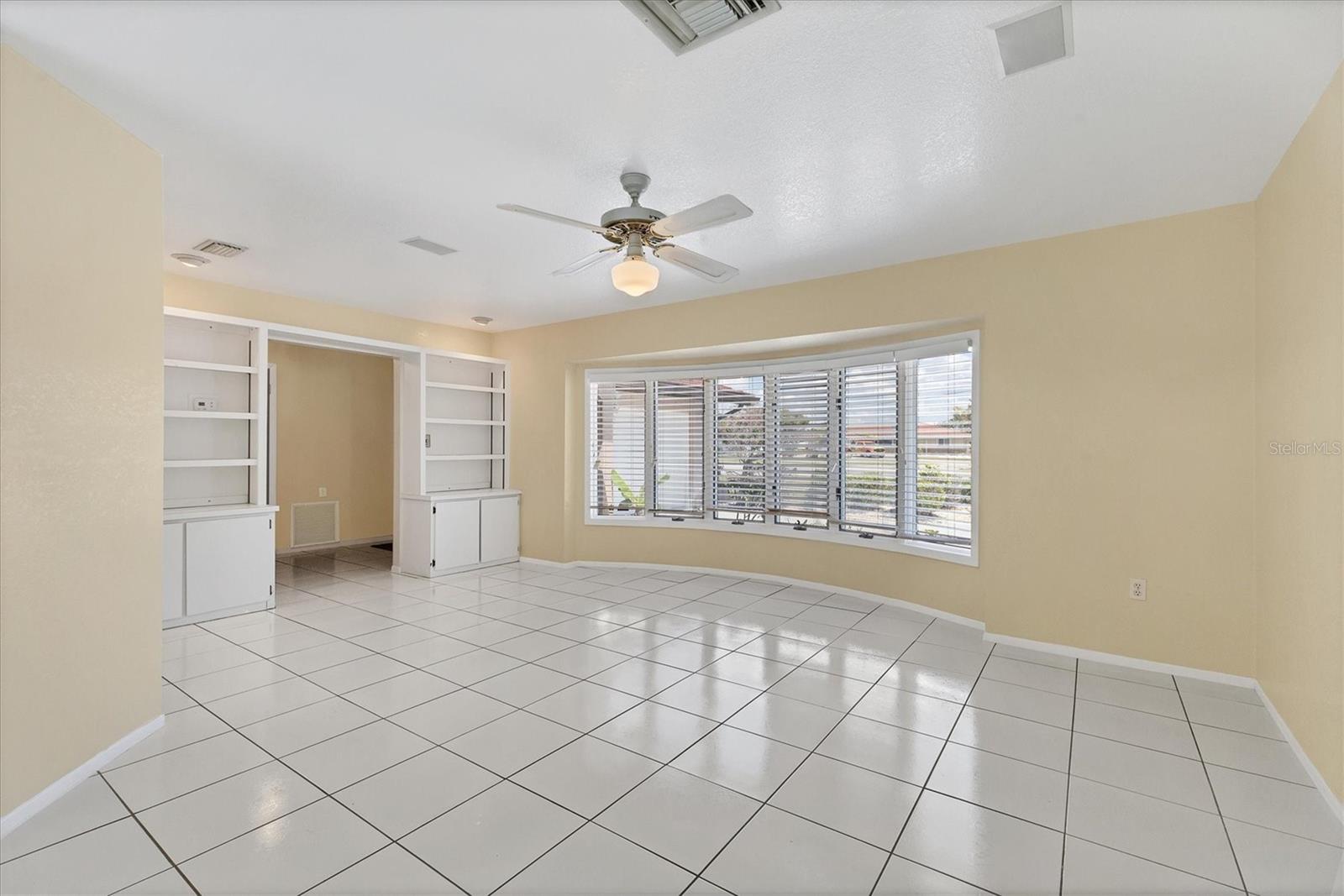 4405 HARBOR BLVD