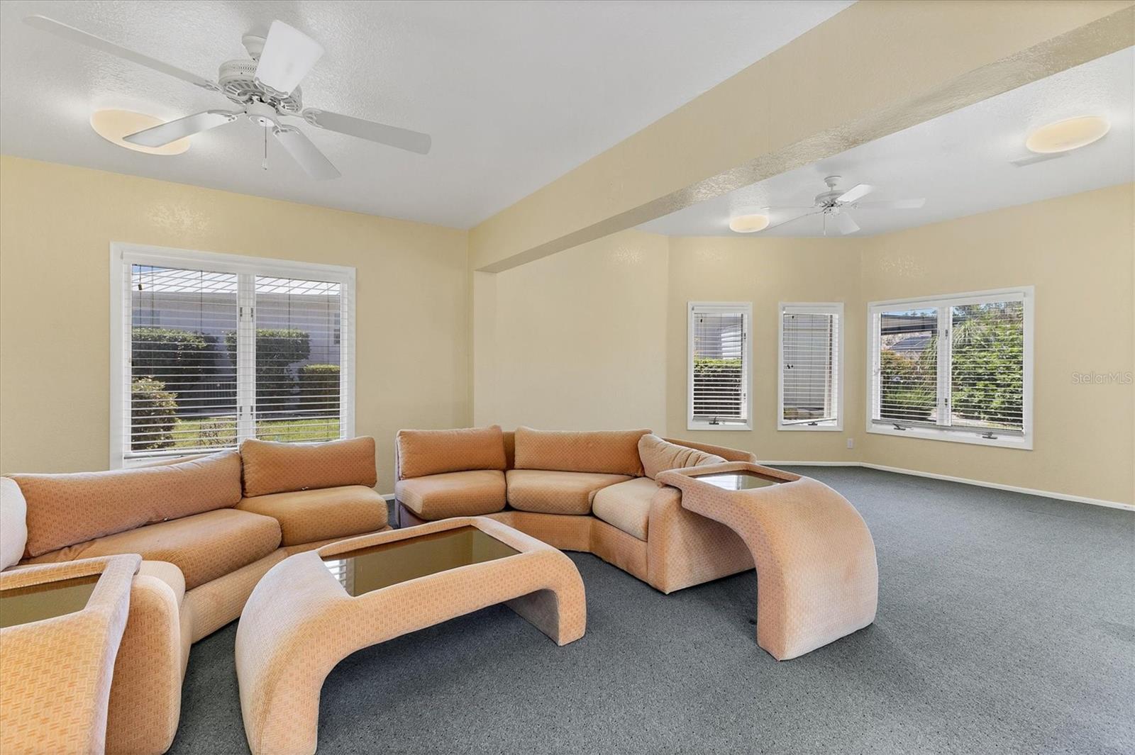 4405 HARBOR BLVD