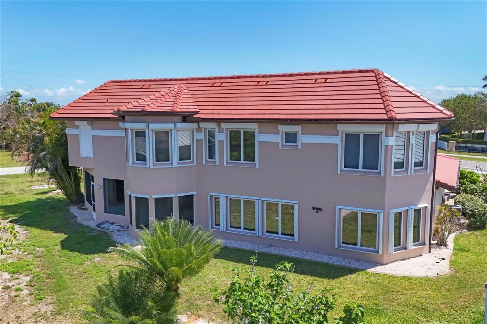 4405 HARBOR BLVD