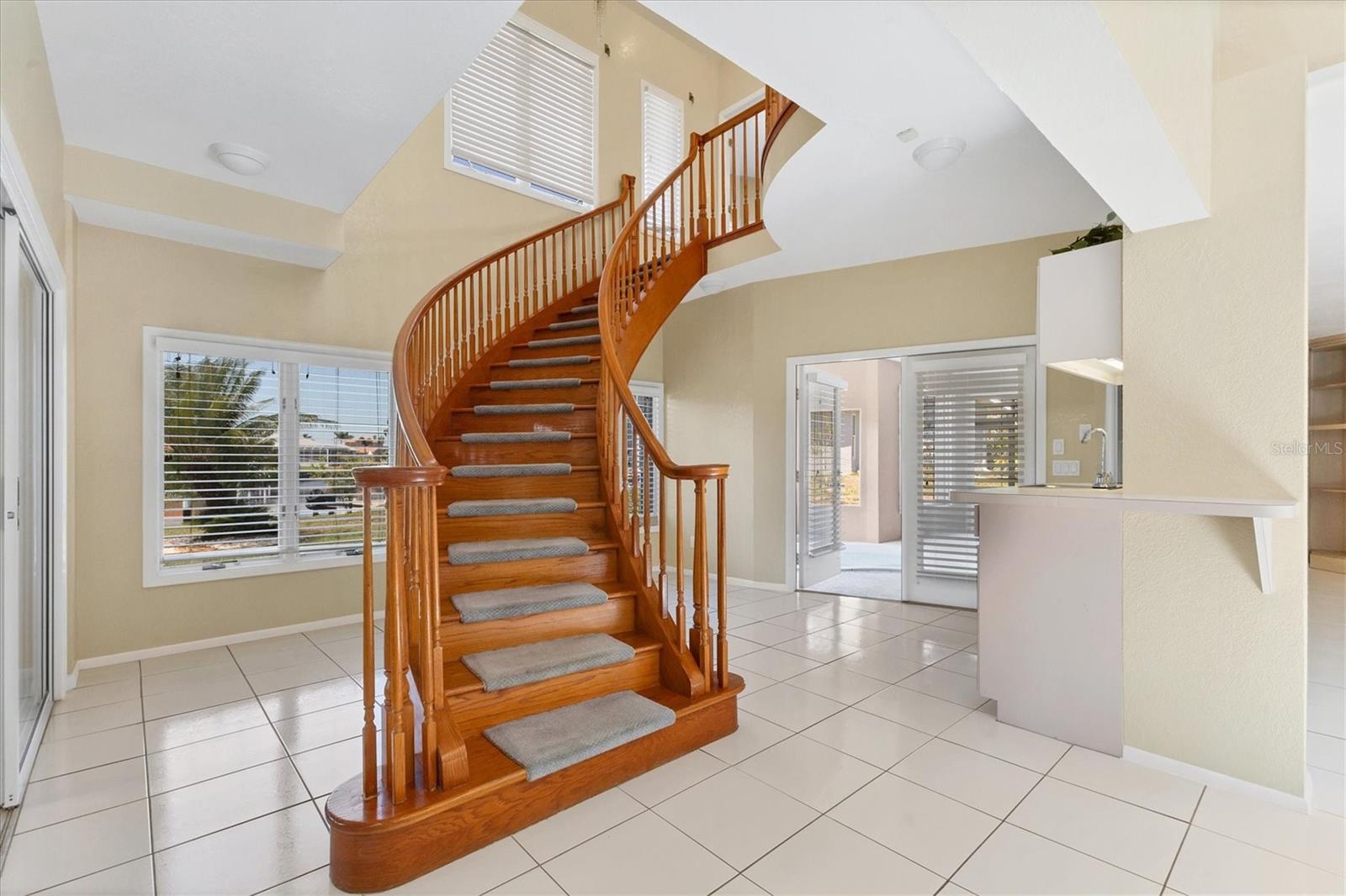 4405 HARBOR BLVD