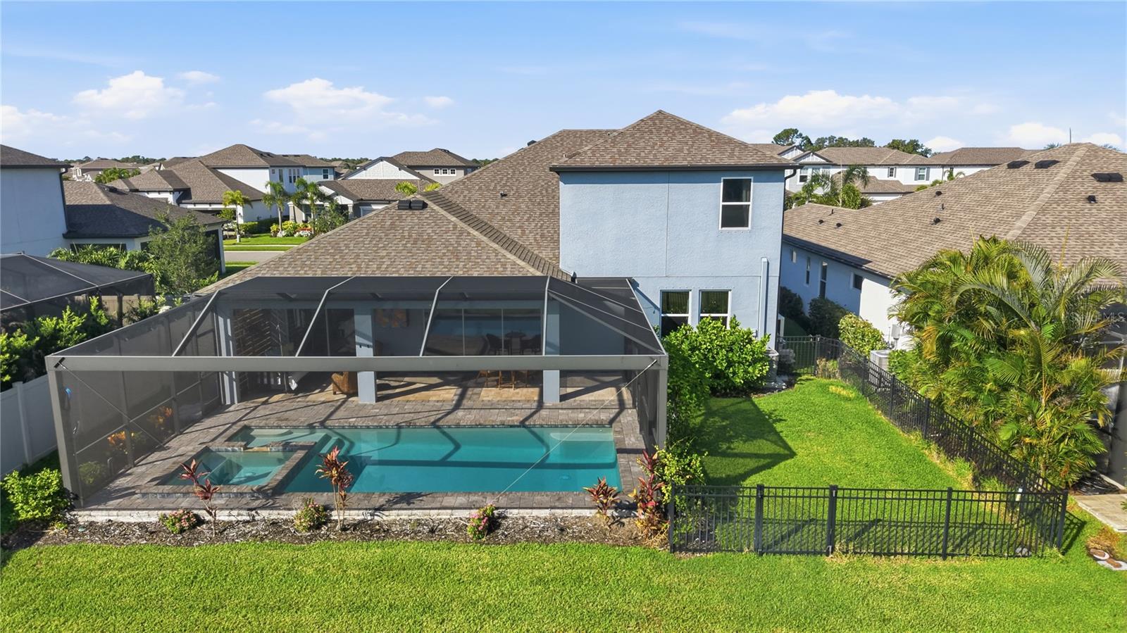 5542 NATIVE HENNA CT
