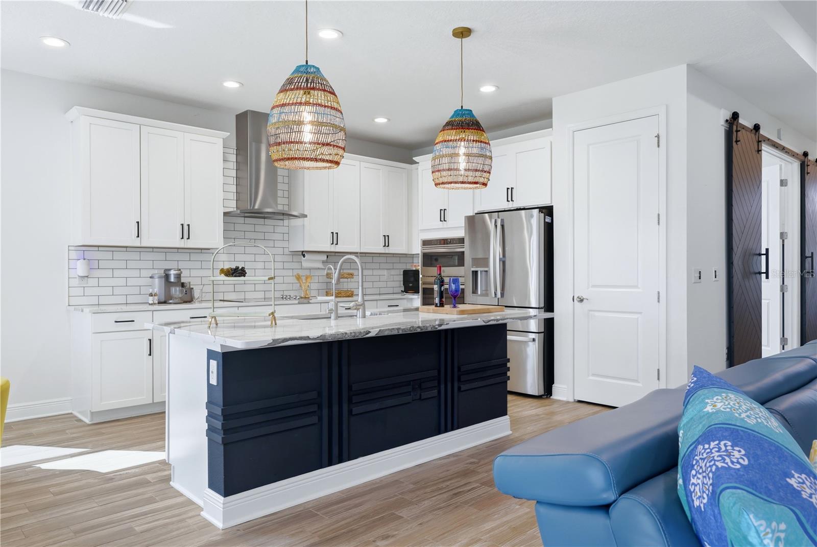 5542 NATIVE HENNA CT