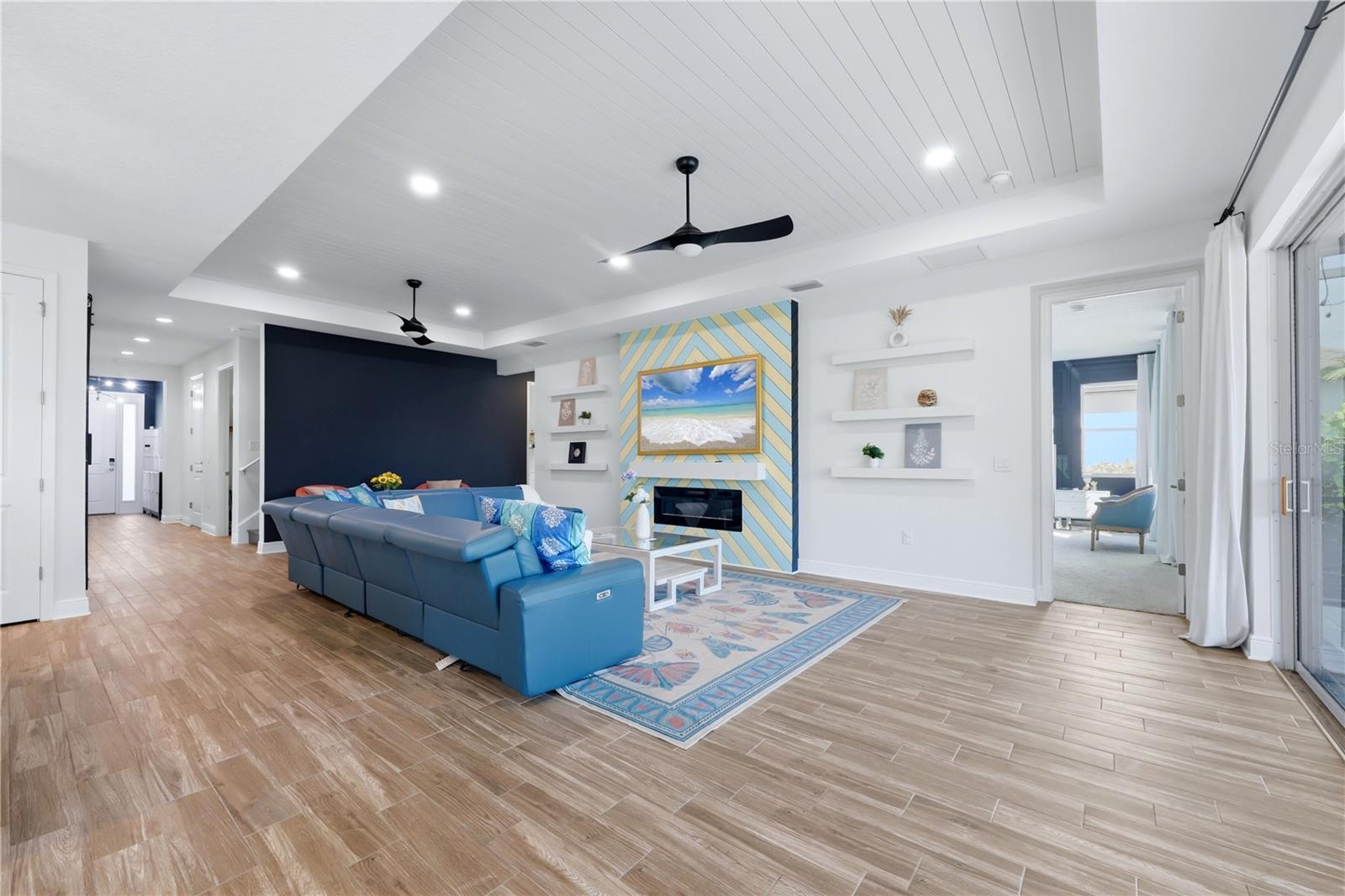 5542 NATIVE HENNA CT