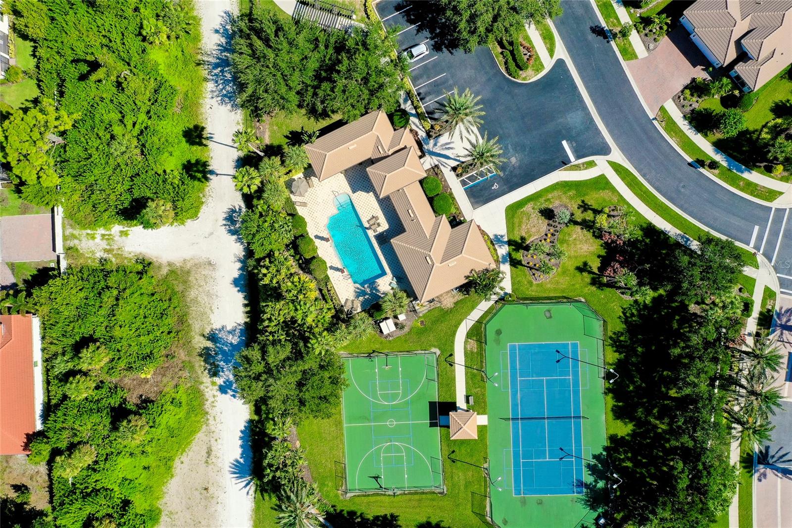 1065 ANCORA BLVD