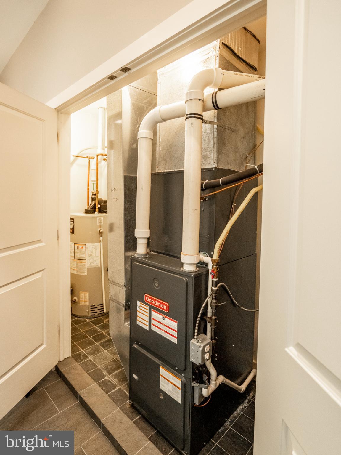 20 S LETITIA STREET 3B