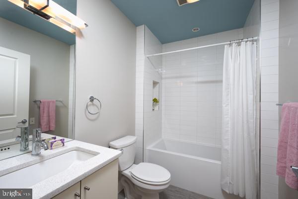20 S LETITIA STREET 3B