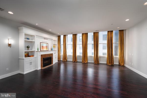 20 S LETITIA STREET 3B