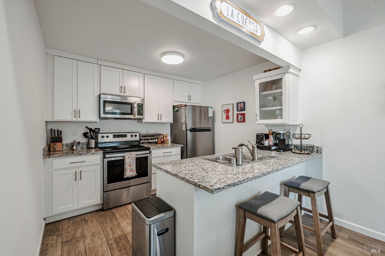 6482 Meadow Pines Ave