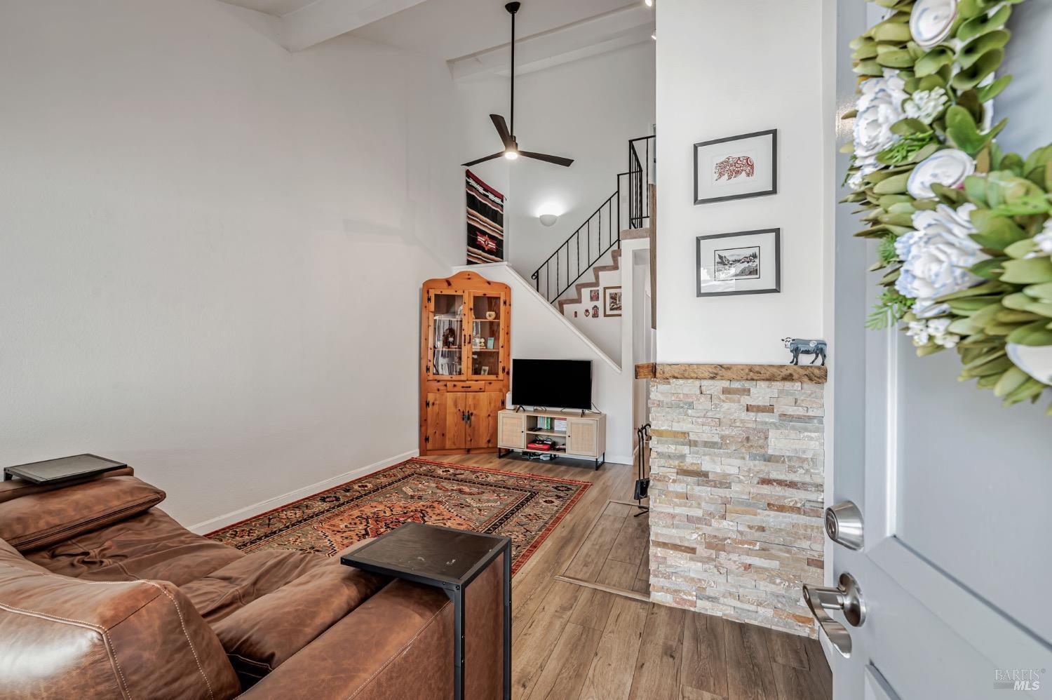 6482 Meadow Pines Ave