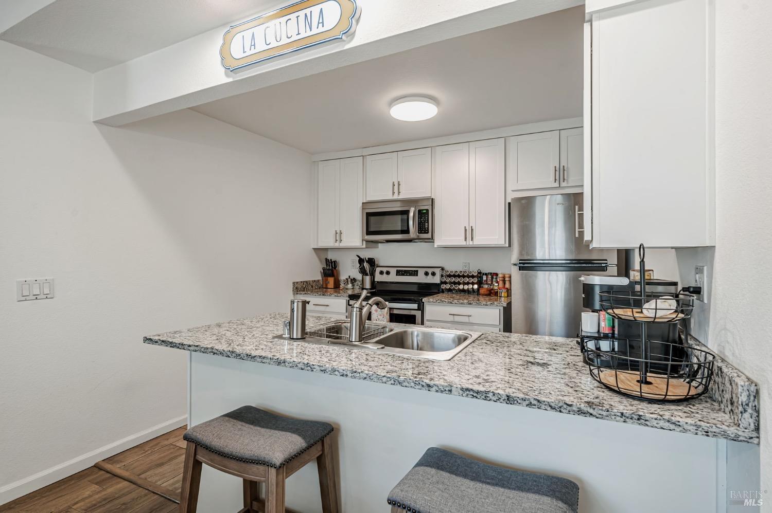 6482 Meadow Pines Ave