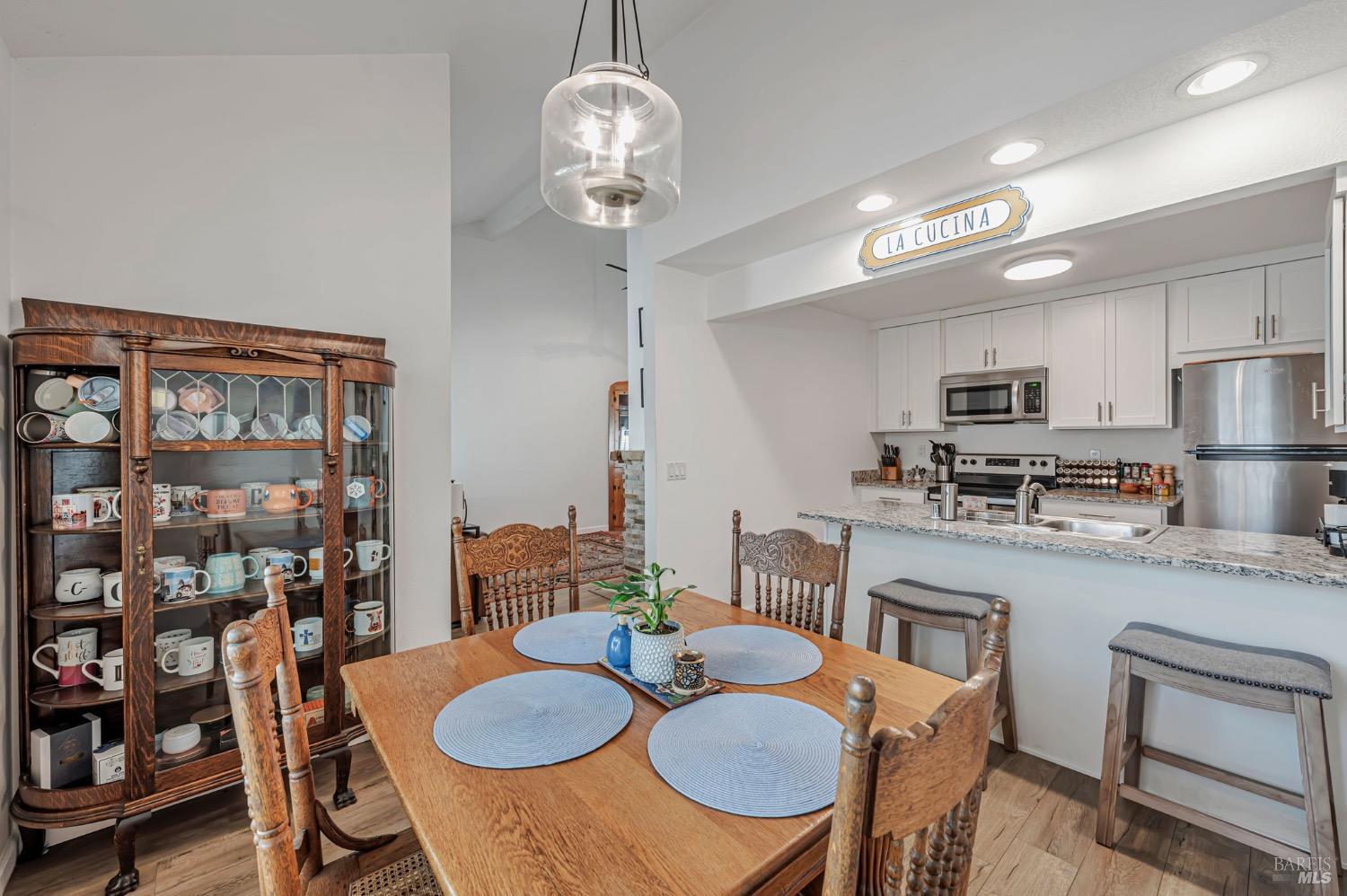 6482 Meadow Pines Ave