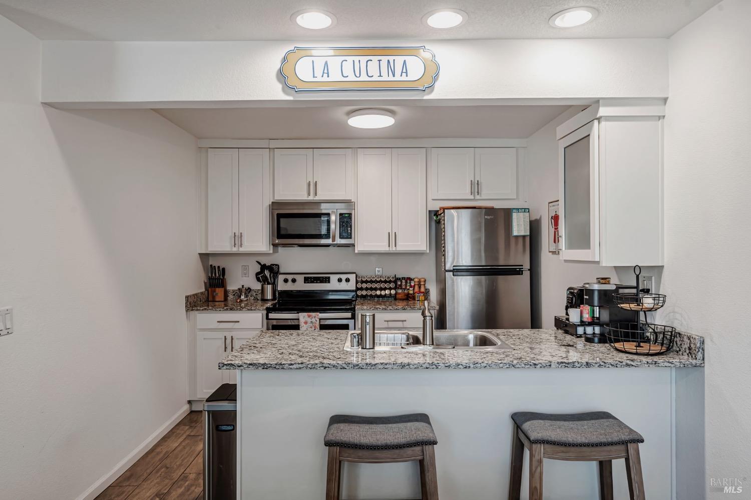 6482 Meadow Pines Ave