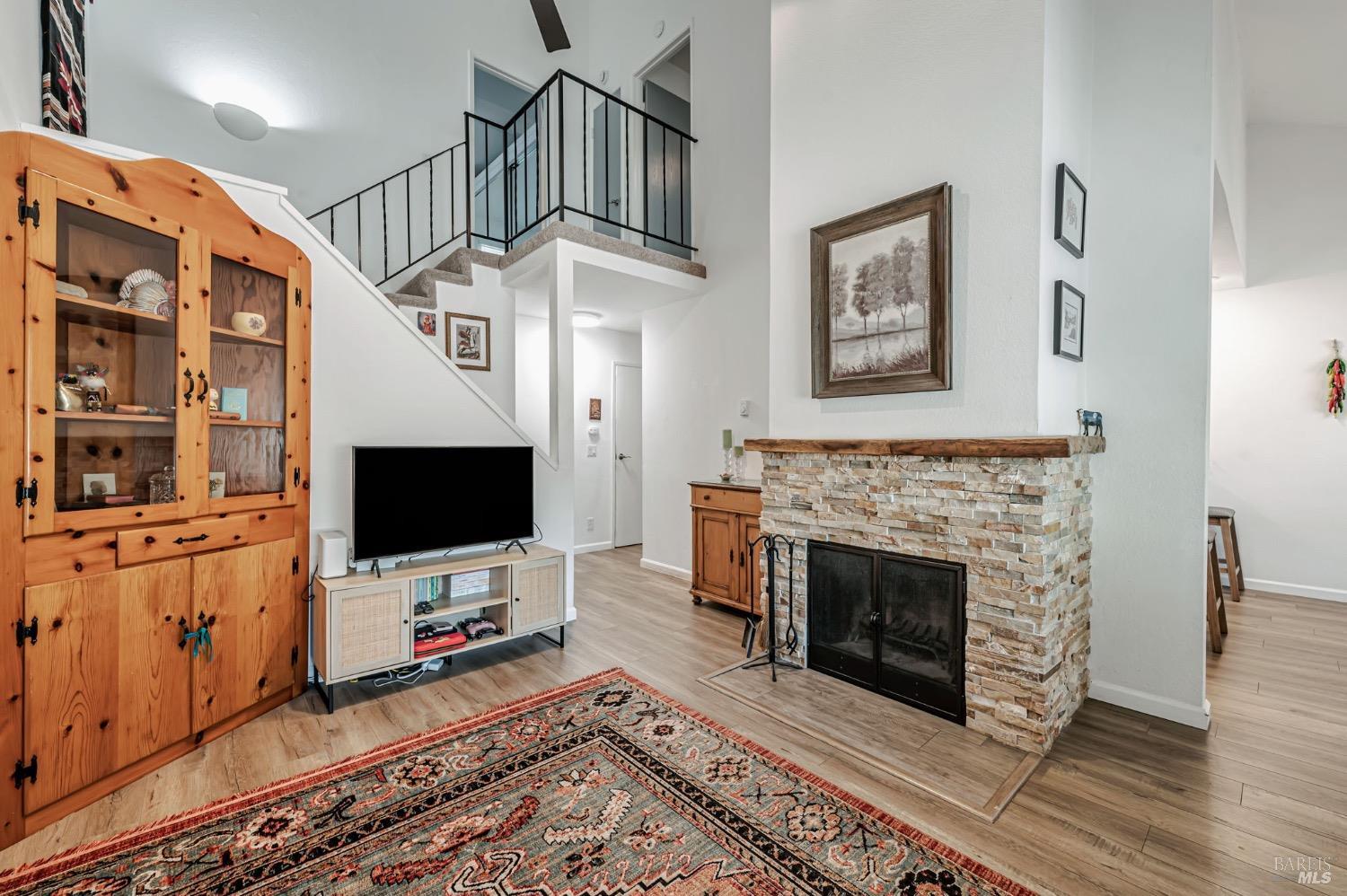 6482 Meadow Pines Ave