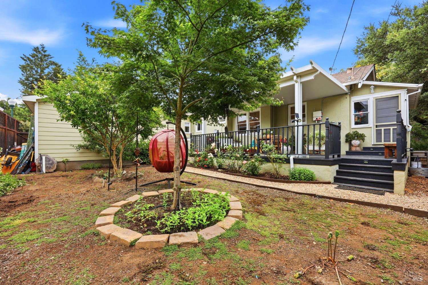 4743 Montgomery Drive