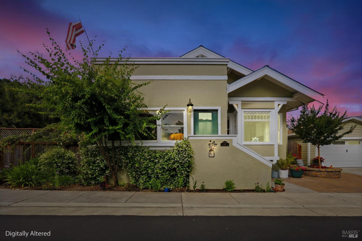 4743 Montgomery Drive