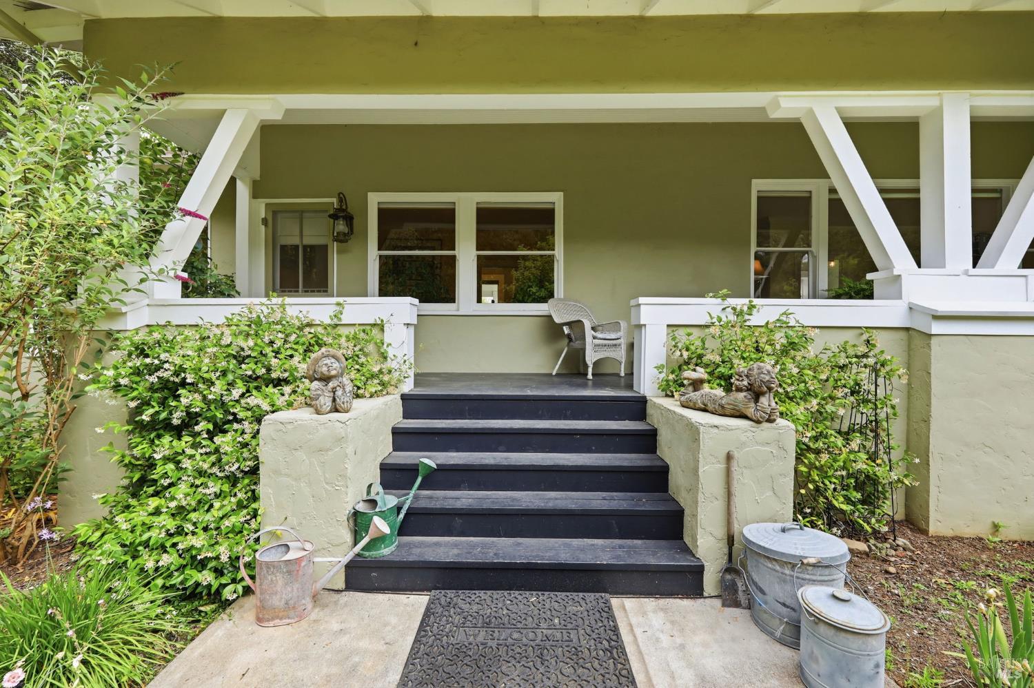 4743 Montgomery Drive