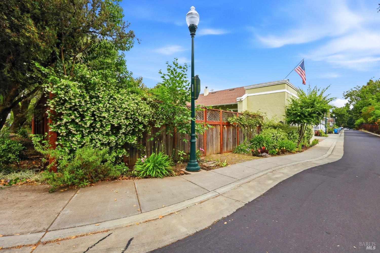 4743 Montgomery Drive