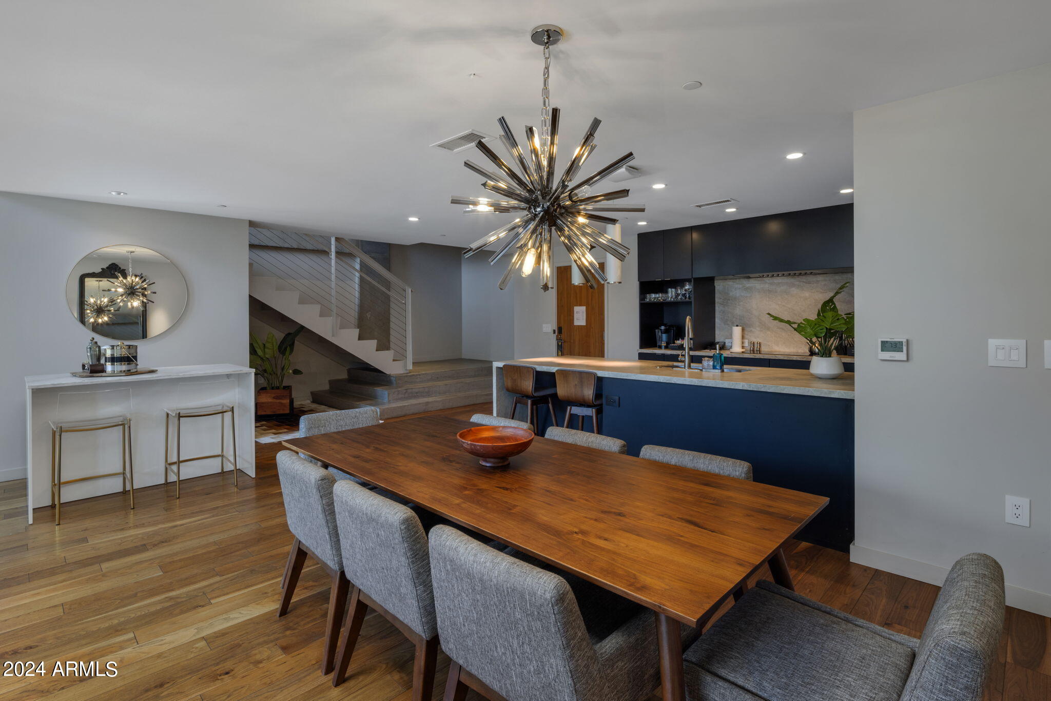 5455 E LINCOLN Drive, 1016