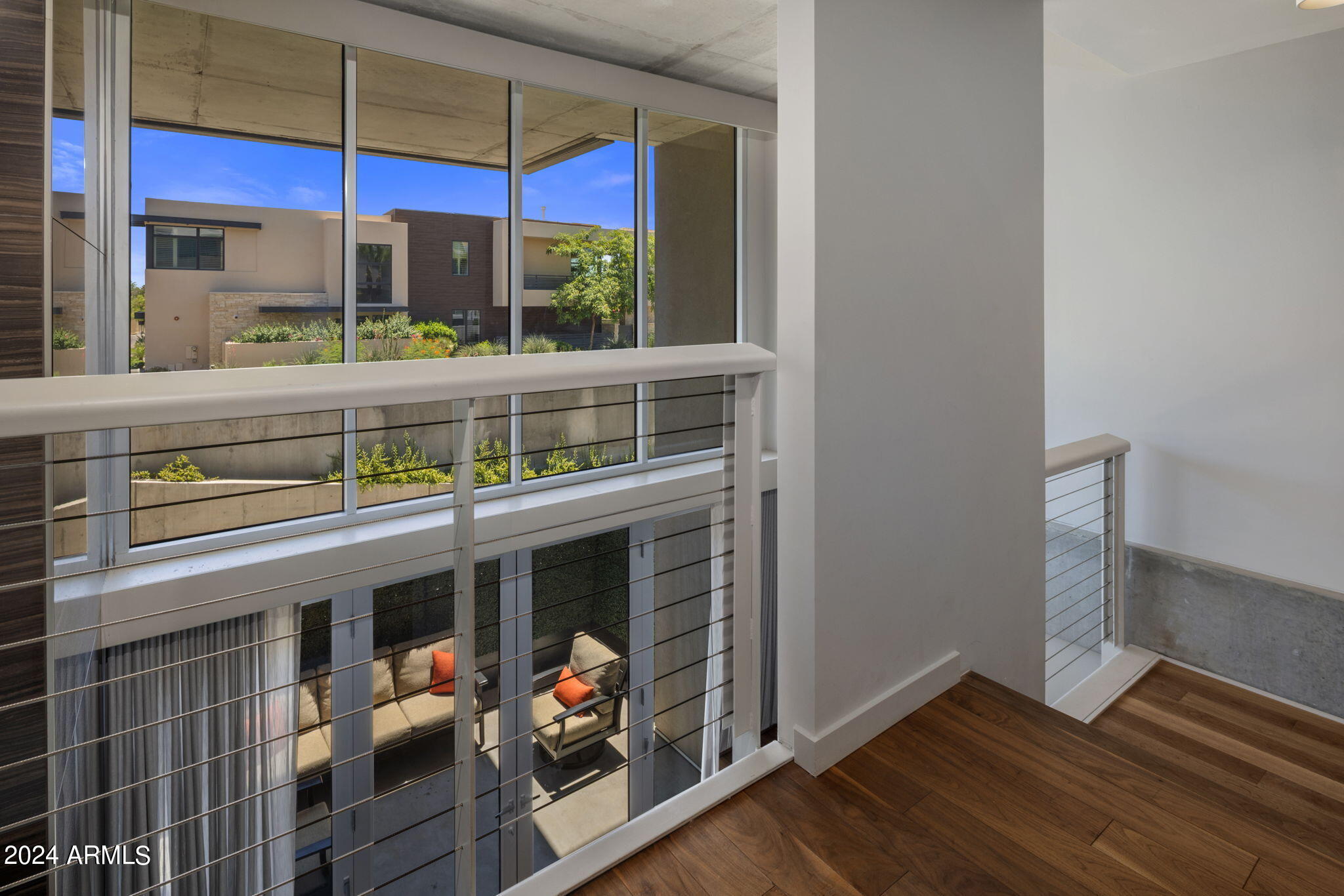 5455 E LINCOLN Drive, 1016