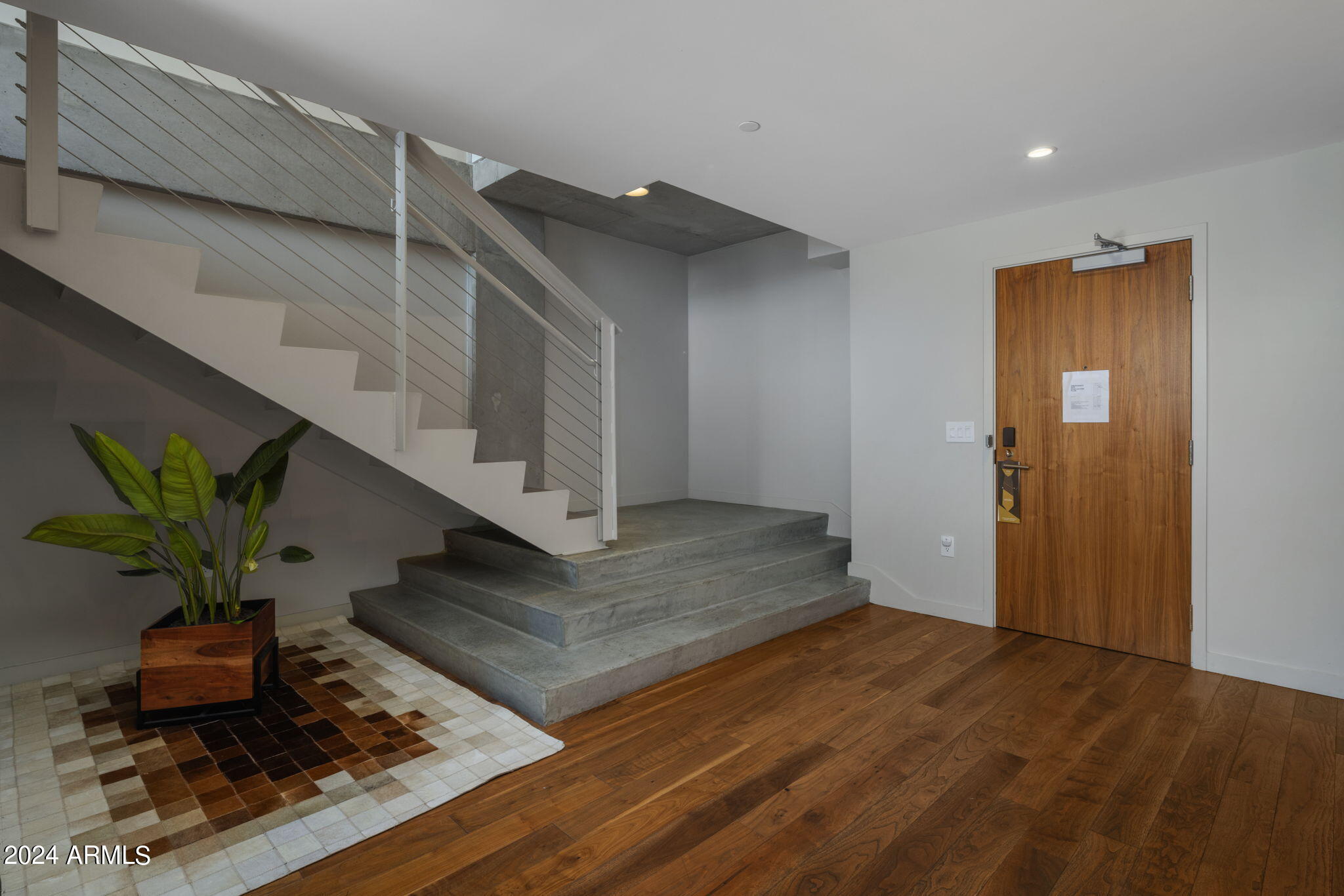 5455 E LINCOLN Drive, 1016