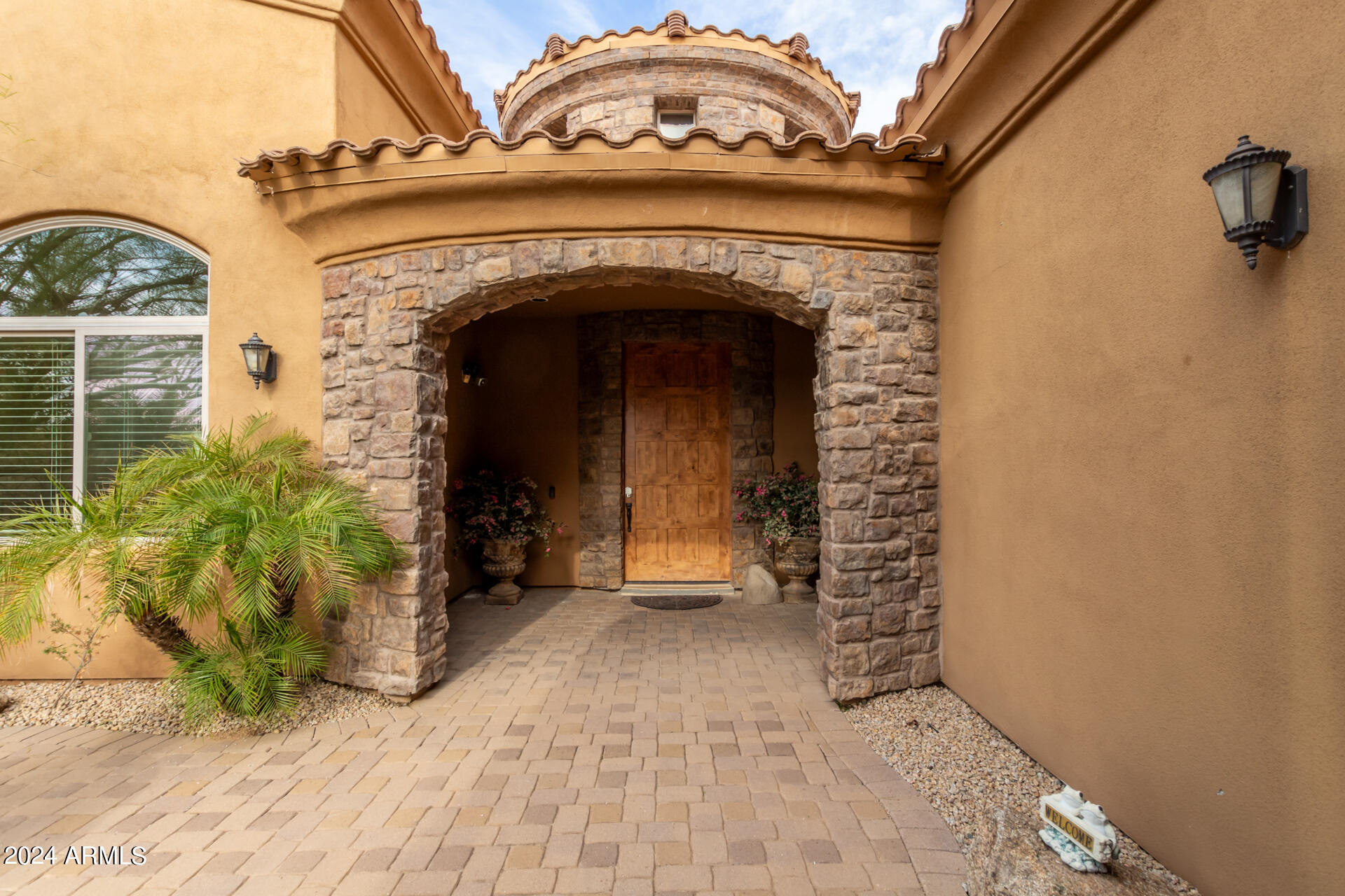 6902 E CALLE DE LAS ESTRELLAS Street