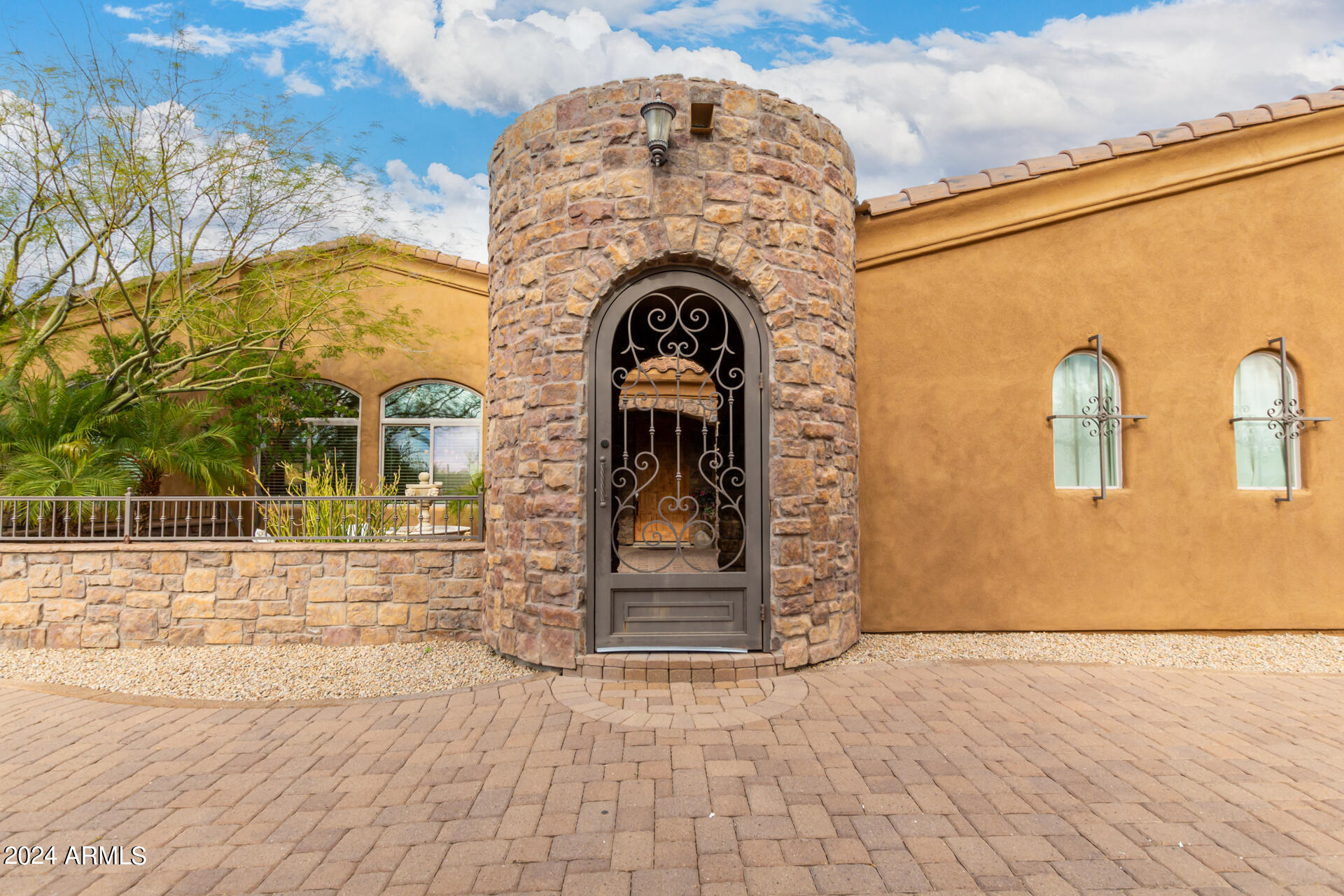 6902 E CALLE DE LAS ESTRELLAS Street